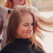Pakai Dry Shampoo Ini Untuk Rambut Bebas Lepek dan Tetap Stylist