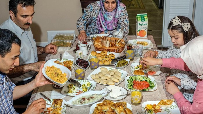 #FORUM Apa yang Kamu Lakukan Setelah Sahur?