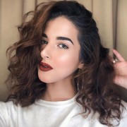 Duh, Inilah 5 Kesalahan Mengaplikasikan Highlighter yang Sering Terjadi Pada Wanita