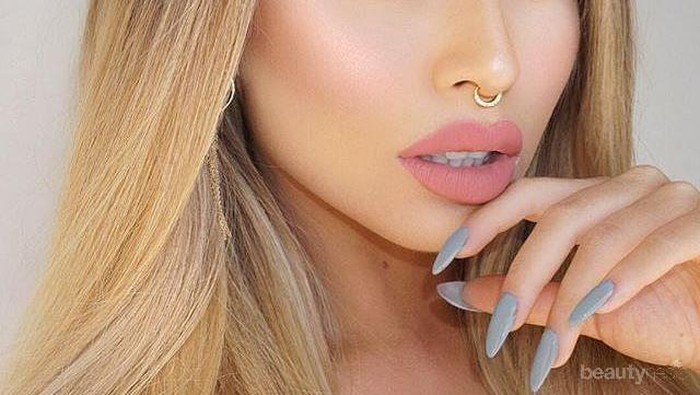 Nggak Susah Kok, Begini Cara Membuat Makeup Flawless dengan Pilihan Warna Concealer