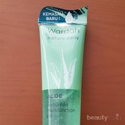 Aloe Vera Gel, Solusi Jitu Menghilangkan Bruntusan dan Jerawat