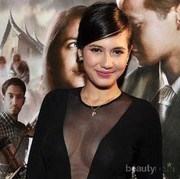 5 Artis Indonesia yang Berani Tampil Tanpa Bra