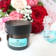 Dupes Glam Glow, The Body Shop  Himalayan Charcoal Purifying Glow Mask Ini Bagus Banget Untuk Kulit Berminyak!