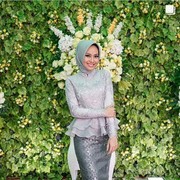 Pilihan Kebaya Muslimah Modern Kekinian untuk Lamaran