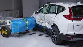 Fungsi Airbag Samping, Berkaca Kecelakaan Istri Boy Rafli