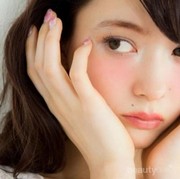 Tanpa Blush On, 5 Cara Ini Bisa Bikin Wajahmu Merah Merona Secara Alami