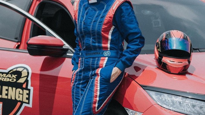 Unik dan Antimainstream, Ini 5 Profesi Wanita yang Paling Mengagumkan, Nomer 3 Ada Banyak di Indonesia!