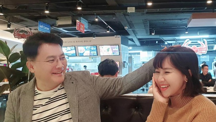 Yannie Kim mengaku sampai stres lho, Bunda, memenuhi tuntutan dan standar masyarakat Korea. Bukan karena perbedaan budaya, tapi ada hal yang lebih penting.