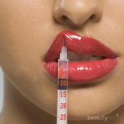 #FORUM Dear nanya dong.. Sulam bibir itu bahaya enggak sih??