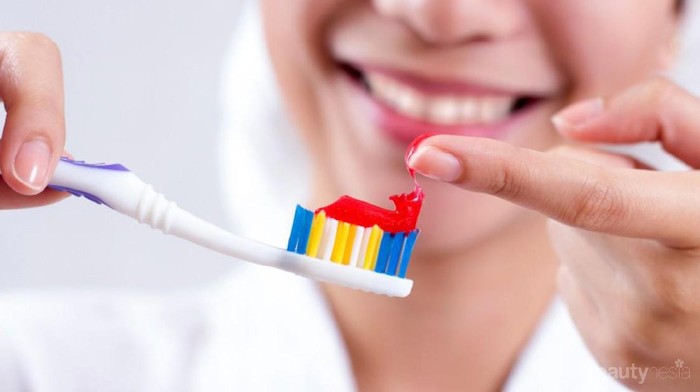 #FORUM Pasta Gigi, Bisa Dipakai Buat Memutihkan Wajah dalam Semalam?? Fakta apa Hoax??