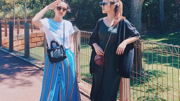 4 Model Sepatu Ini Lagi Banyak Digunakan Para Selebgram Lho