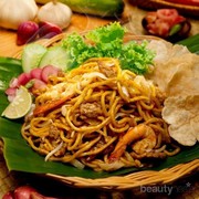 Enggak Terpengaruh Zaman, 7 Makanan Indonesia Berikut Masih Naik Daun Hingga Sekarang!