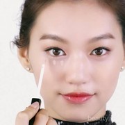 Jangan Pusing! Begini Tips Apik Pakai Concealer di Bawah Mata Anti Cakey!