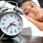 Kamu Sering Tidur Sore? Ini Bahaya yang Mengancam