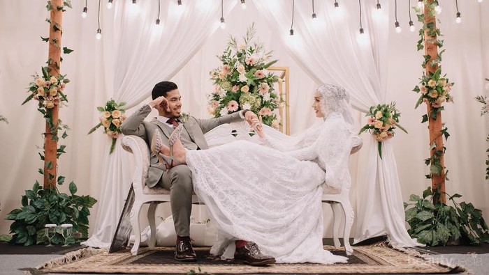 Cari Inspirasi Gaun Pengantin Muslimah Untuk Pernikahan 