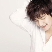 #FORUM Menurut kalian, Kenapa Banyak Cewek Indonesia Suka Lee Min Ho?
