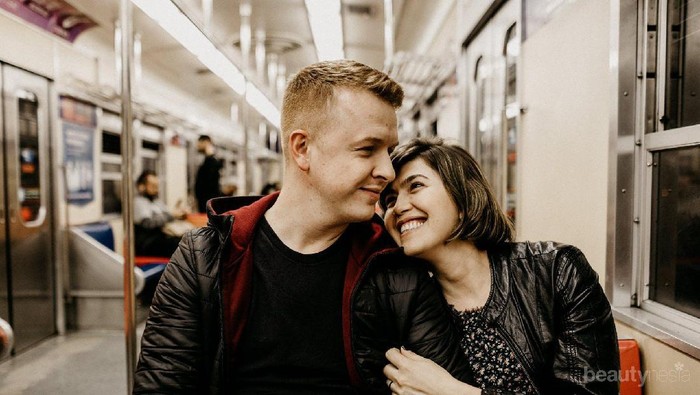 Bukannya Gak Cinta, Kamu Harus Lakuin Hal Ini Biar Gebetan Cepet Nembak