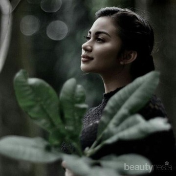 img-title Alami Gangguan Mental Sejak Usia 13 Tahun, Ariel Tatum Akui Pernah Melakukan Percobaan Bunuh Diri