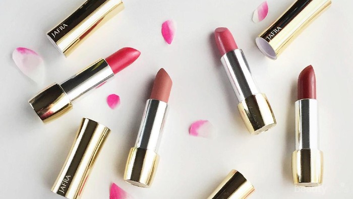 Lipstick Jafra Bagus Gak Sih Dear?? Lipstick Jafra Bagus Gak Sih Dear??