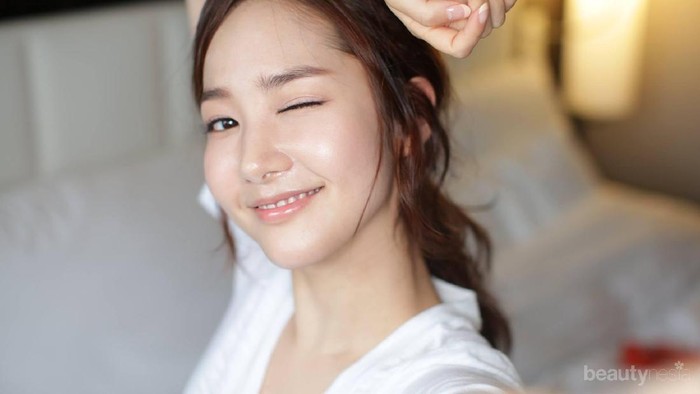 Enggak Bikin Kantong Bolong, 5 Skincare Drugstore Ini Bisa Bikin Wajah Kamu Lebih Cerah Lho!