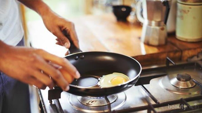 Menu Sarapan Bule Vs Menu Sarapan Kita, Kamu Lebih Suka yang Mana? Menu Sarapan Bule Vs Menu Sarapan Kita, Kamu Lebih Suka yang Mana?