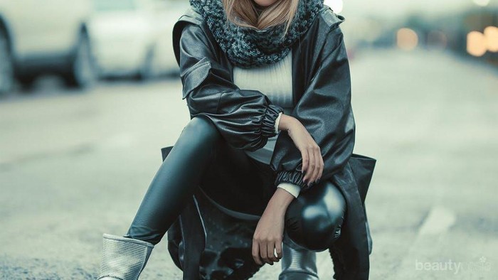 Mau Tetap Gaya Saat Musim Hujan? Pakai Sepatu Boots Kece Aja