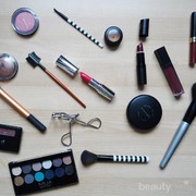 Make Up Kamu Mengandung Paraben? Ketahui 5 Faktanya!