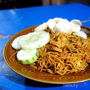 #FORUM Lebih Suka Mie Goreng atau Mie Kuah?