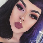 Ternyata Ini Lho Gaya Make Up yang Sebaiknya Dihindari oleh Remaja Dibawah 20 Tahun, Ladies!