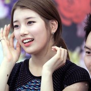 #FORUM Lebih Pilih Gak Pakai Lipstick atau Gak Pakai Alis Seharian?