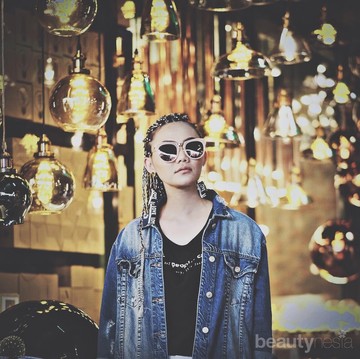 Wah, Ini Dia Potret Terbaru Rina Nose dengan Gaya Rambut Terkini Gimbalnya