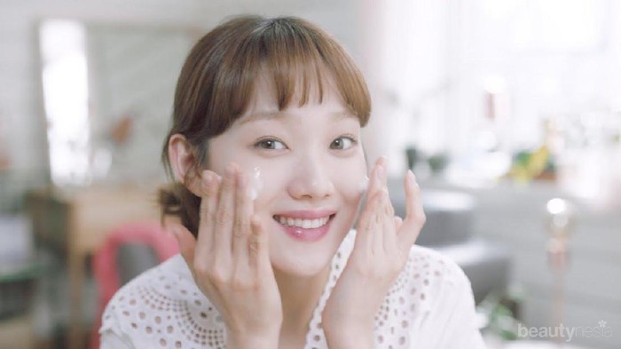 #FORUM Sis.. Pakai Skincare Malam Untuk Pagi Hari atau Sebaliknya, Berbahaya Gak??