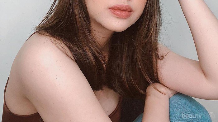 Tips Agar Makeup Awet Seharian di Kulit Kering