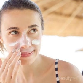 5 Suncreen yang Anti Lengket untuk Kulit Berminyak