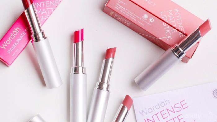 1 Produk Lipstik Wardah yang Paling Recommended 1 Produk Lipstik Wardah yang Paling Recommended