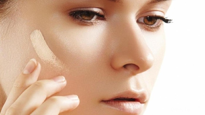 #FORUM Kalau kerja Lebih Baik Pakai BB Cream atau Foundation?