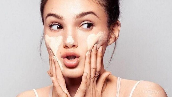 Yuk Lebih Hati-hati, Ini Tanda Kamu Salah Pilih Sabun Muka