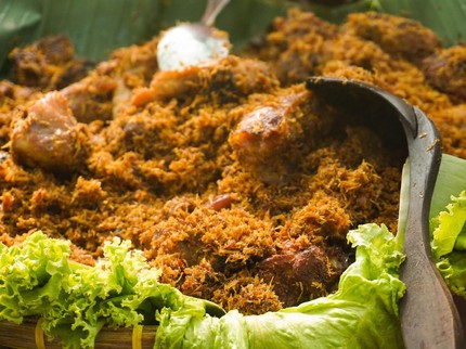 Resep Ayam Goreng Serundeng, Hidangan Lezat untuk Hari Istimewa