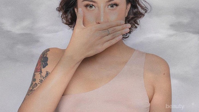 Sempat Kontroversial, Awkarin Jadi Sosok Pahlawan di Berbagai Kegiatan Sosial