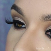 Nah, Ini Dia Tutorial Memakai Bulu Mata Palsu dengan Mudah Agar Hasilnya Natural