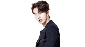 Nam Joo Hyuk Bahas Kontrak Baru dengan Agensi Gong Yoo