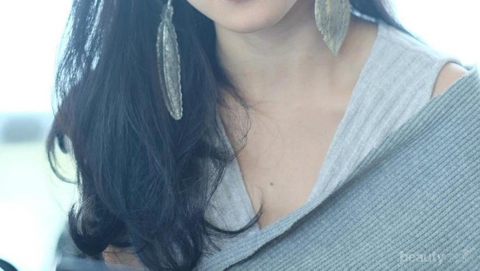 Ini Lho Model Anting yang Paling Tepat untuk Kamu yang Memiliki Wajah Bulat!