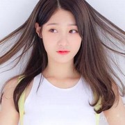 Ada rekomendasi body lotion yang efektif bikin kulit putih secara cepat??