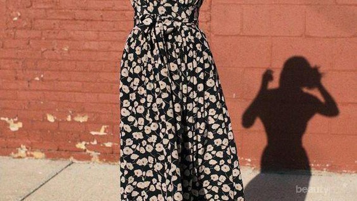 Ini Dia Beberapa Tips dan Inspirasi Menggunakan Flower Dress Tanpa Terlihat Berlebihan