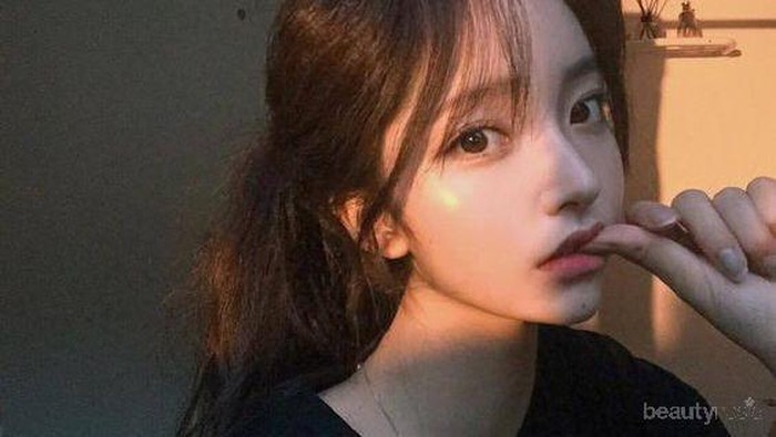 Mau Wajah Mulus Bebas Jerawat? Yuk Minum Obat Jerawat Berikut Ini!