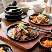 Suka Makan Banyak? Berarti Kamu Harus Coba Restoran All You Can Eat di Jakarta Ini!