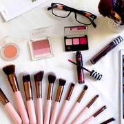 Ladies, Ini Dia Rekomendasi Make Up Murah yang Berkualitas untuk Pemula