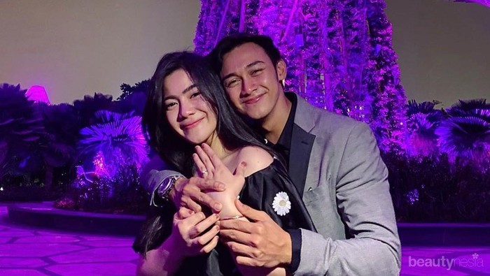 Akhirnya Dilamar, Begini Potret Romantis Felicya Angelista dan Hito Caesar
