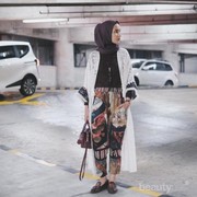 Tertarik Hangout Look With Batik! Komen Yuk..