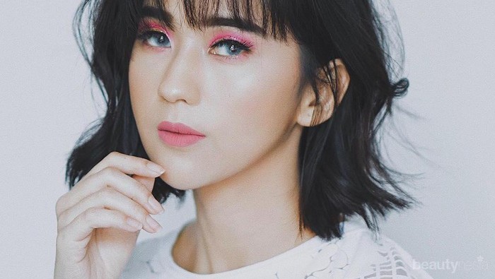 Ladies, Inilah 3 Beauty Blogger Indonesia yang Sering Membagikan Tutorial Make Up Ala Korea! Ladies, Inilah 3 Beauty Blogger Indonesia yang Sering Membagikan Tutorial Make Up Ala Korea!